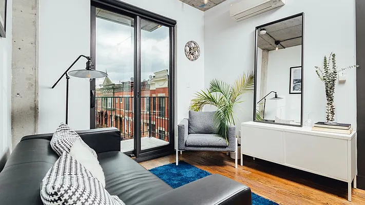 Rented by Nooklyn NYC LLC | media 54