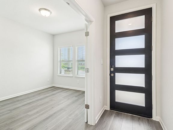 Entry of the Matador floorplan at a Meritage Homes community.