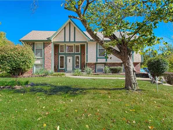 3049 S 47th Ter, Kansas City, KS 66106