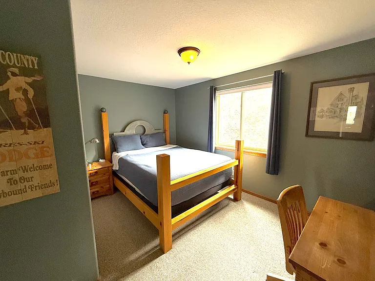 313 Fawn Dr — Photo 8