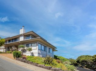 305 Lighthouse Ave APT 4, Pacific Grove, CA