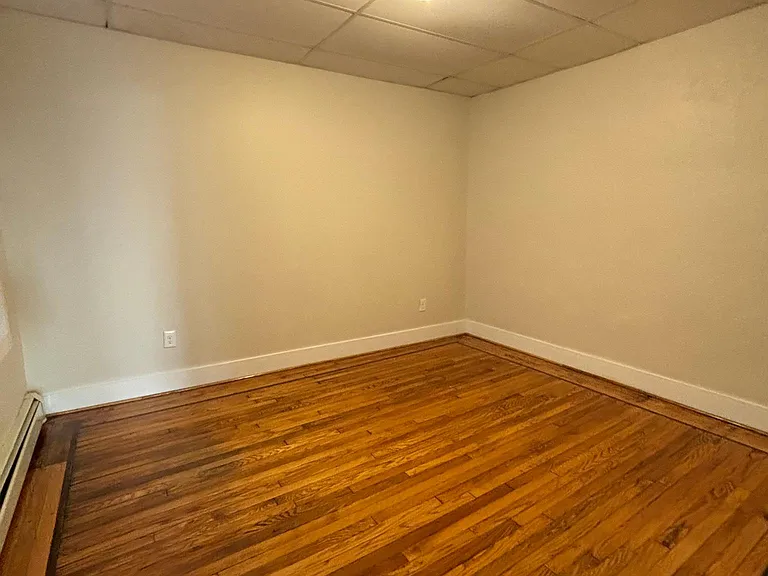 901 Bergen St #3E — Photo 4