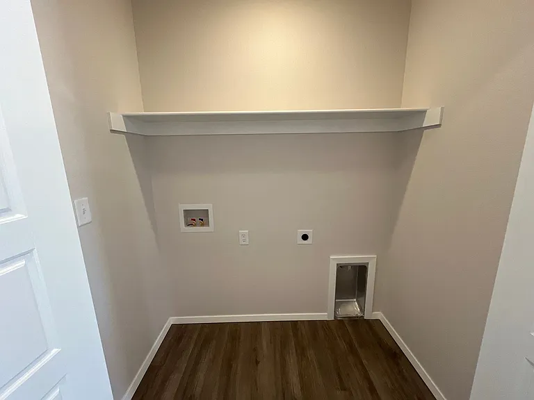 1789 Breckenridge St — Photo 12