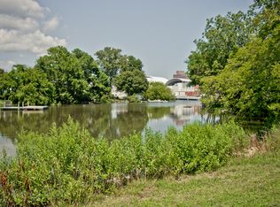 110 Linden Ave, Hampton, VA 23669