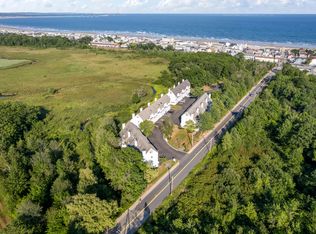 26 Walnut St APT A2, Old Orchard Beach, ME 04064