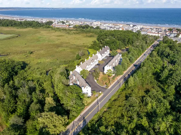 26 Walnut Street #A2, Old Orchard Beach, ME 04064