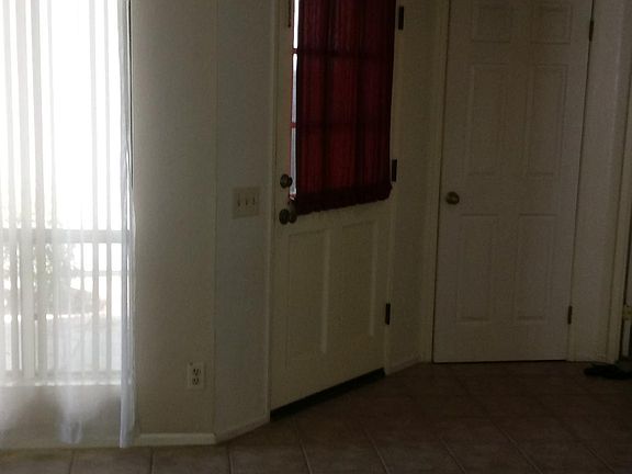 3rd image of 26 Cambria Ln #38