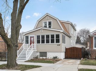 10611 S Sawyer Ave, Chicago, IL