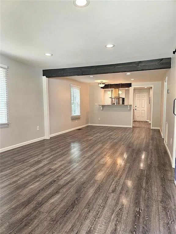 2 bed, 2.0 bath, 960 sqft, $2,300 — Photo 4
