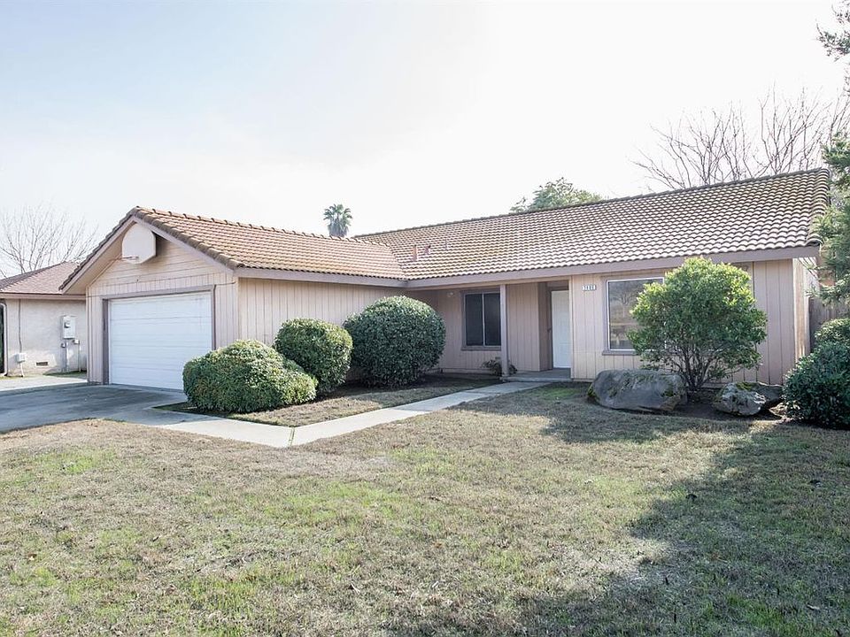 1st image of 2800 Riverview Dr