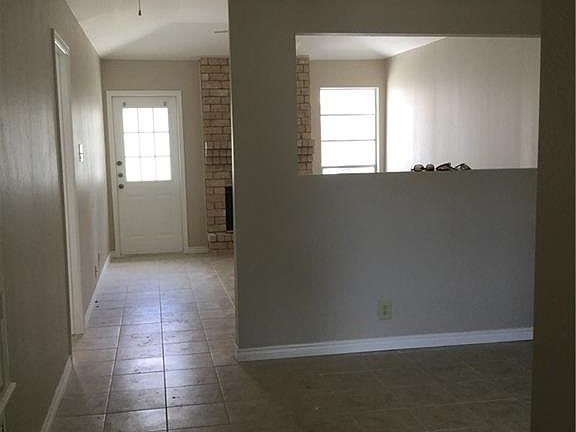 4th image of 4917 Delwood St APT C6