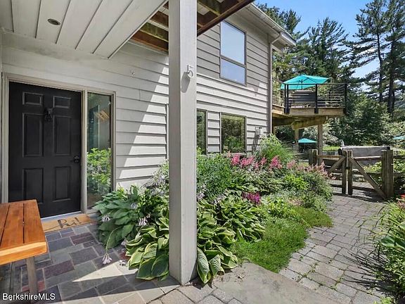 3rd image of 5 Gilbert Rd