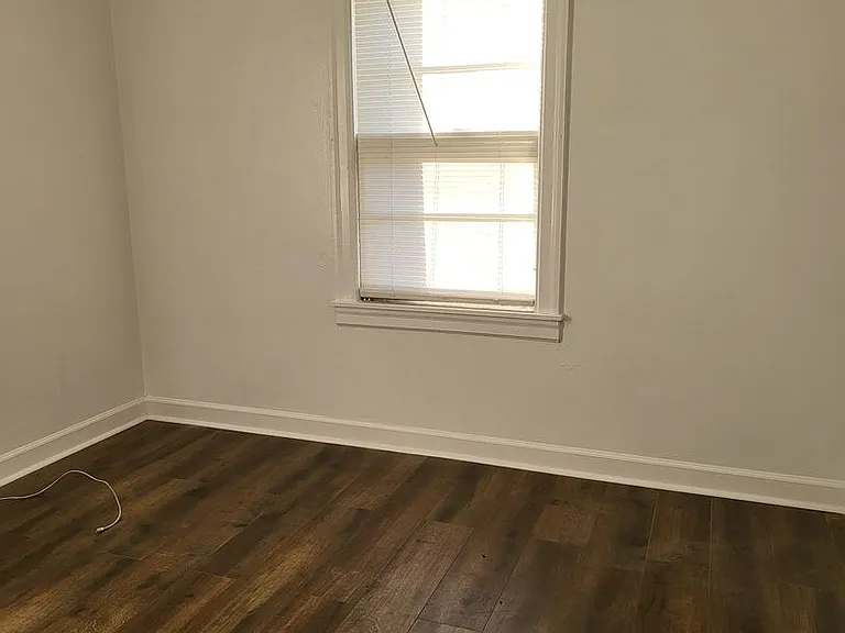 604 Morris Rd — Photo 15