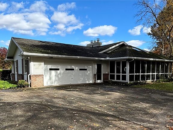 5th image of 569 Northlawn Dr