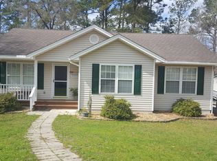 484 Happy Landing Rd, Waynesville, GA 31566
