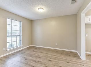 22238 Waynegate Dr, Spring, TX 77373