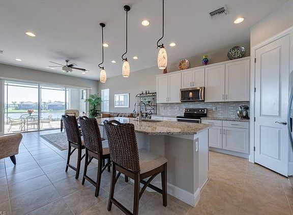 4th image of 10395 Materita Dr