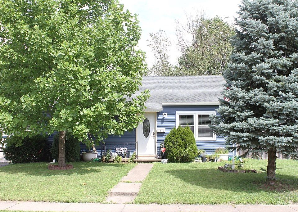 1st image of 1311 S 26th St