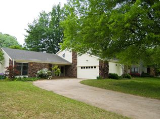 3712 E 82nd St S, Tulsa, OK 74137