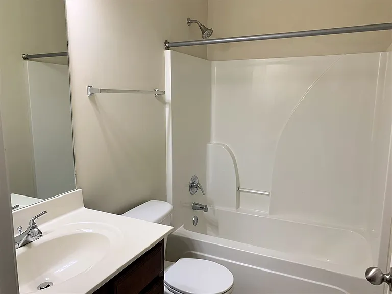 320 Foundry Cir — Photo 22