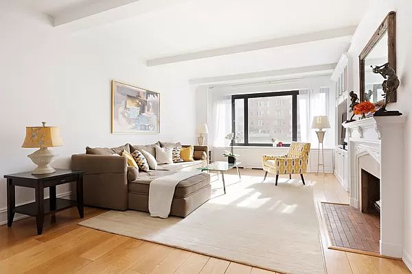1st image of 180 E 79th St APT 7D
