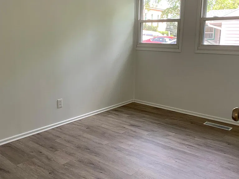 Bedroom #1