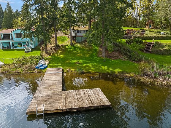 A Great Lake for swimming, fishing, or paddling >