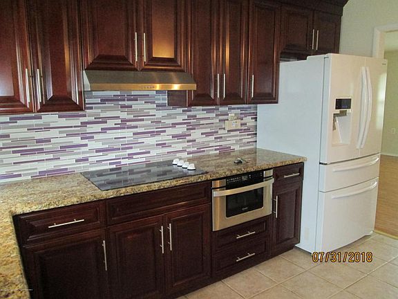 2nd image of 1150B Argyll Cir #100B