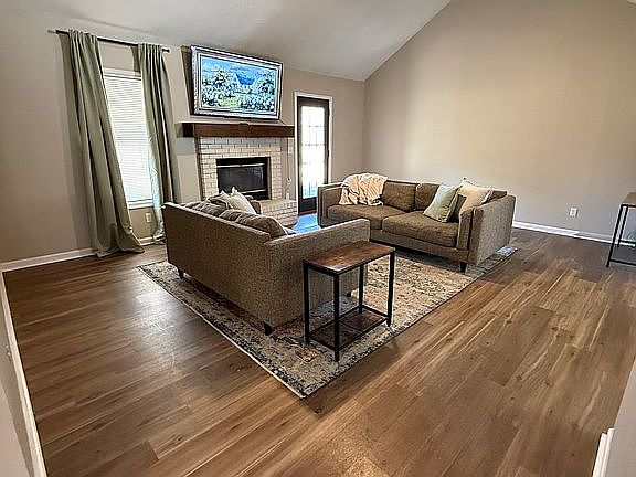 4th image of 3165 Old Wolfe Rd