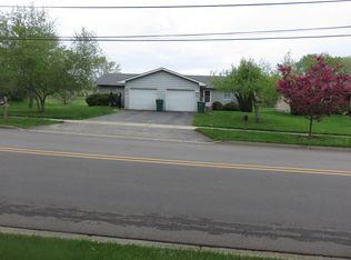 889 Belle Plaine Ave #891, Gurnee, IL 60031