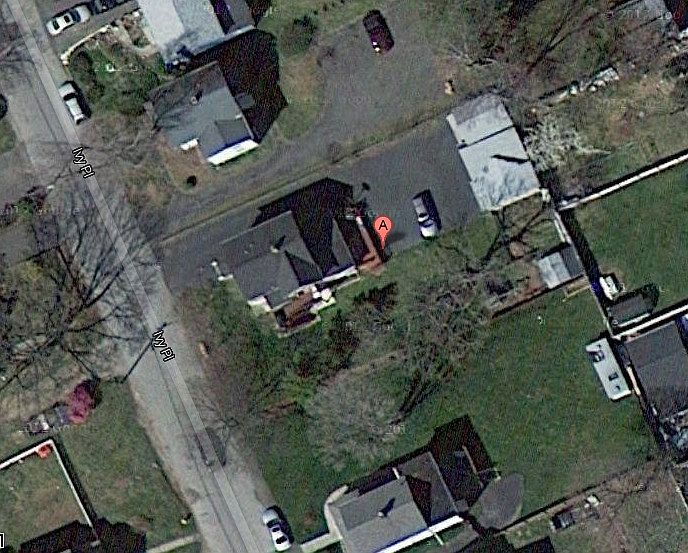 2nd image of 16 Ivy Pl