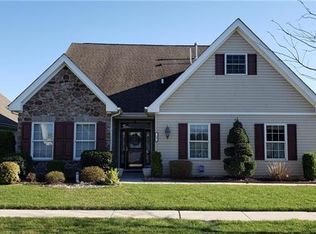 15 Glasgow Way, Easton, PA 18045