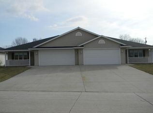 1813 Settlement Trl, Sheboygan, WI 53081