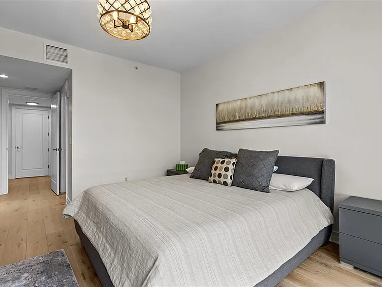 331 Cleveland St #2102 — Photo 16