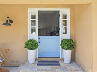 433 Walnut Pl, Costa Mesa, CA 92627