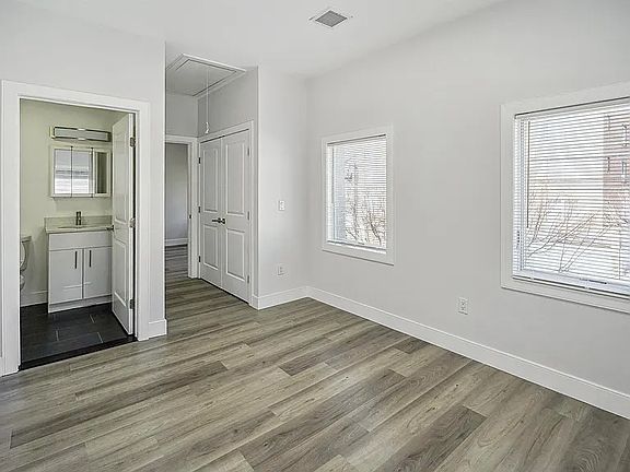 4th image of 1208 New York Ave #2