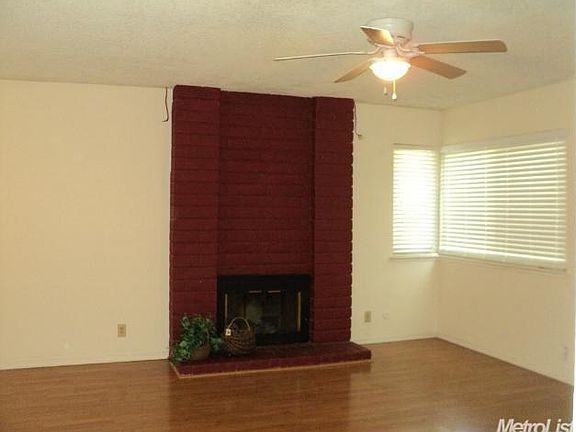 2nd image of 3541 Blue River Ct