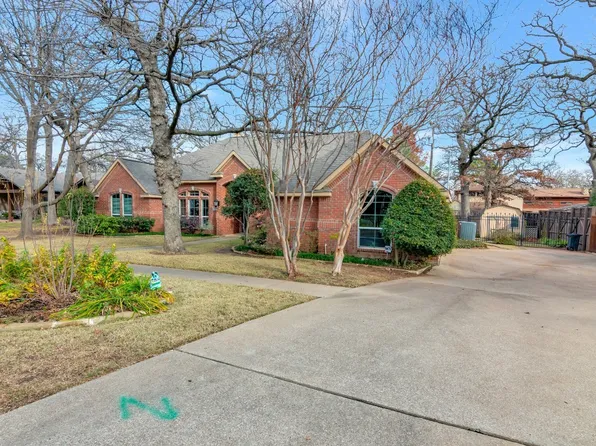 3424 Lakeridge Dr, Grapevine, TX 76051