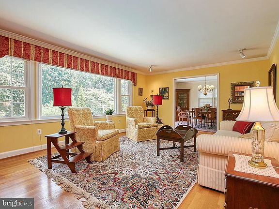 5th image of 7711 Lookout Ct