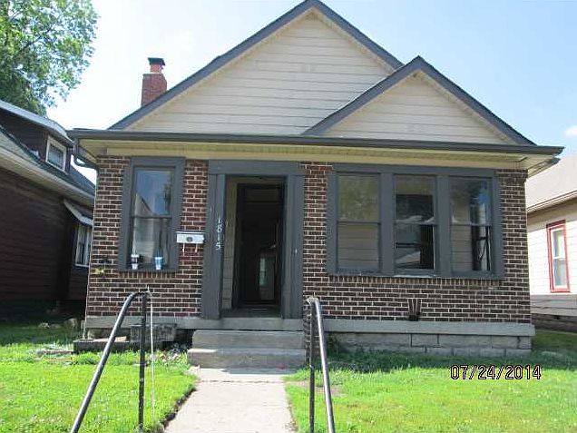1st image of 1815 Westview Dr