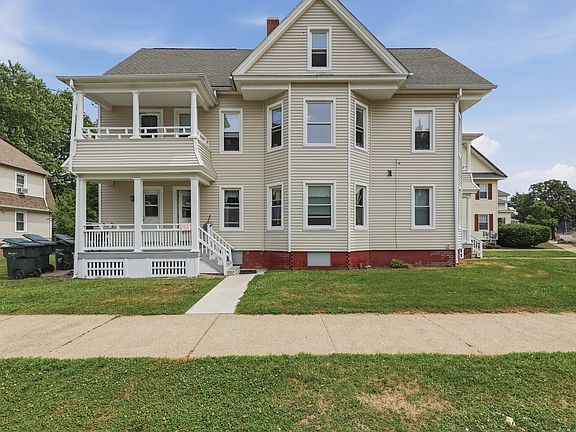 2nd image of 751 Belmont Ave
