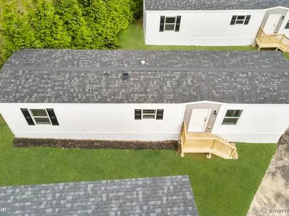 55 Sugar Street #27, Newtown, CT 06470