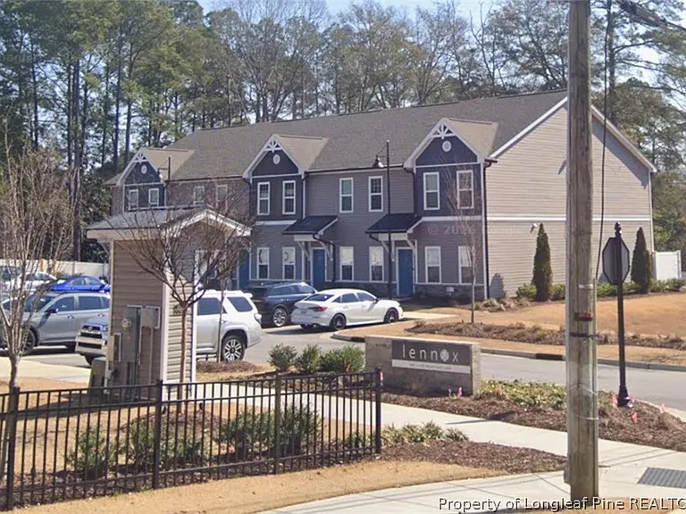 409 Morecrest Ln — Photo 1