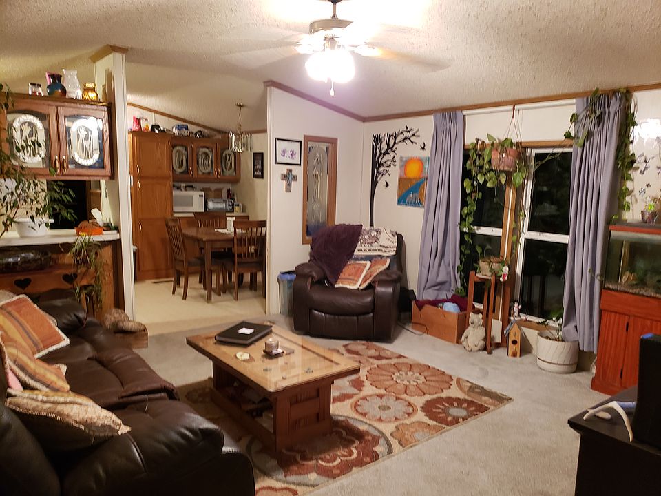 1st image of 1601 E F St Lot 35