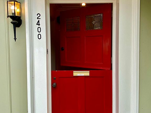 3rd image of 2400 Garfias Dr