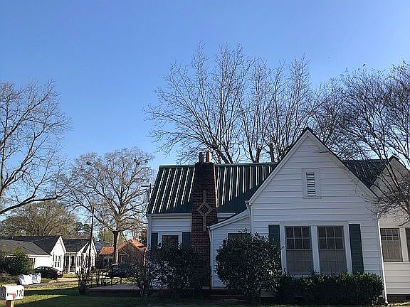 4th image of 110 Henley Perry Dr