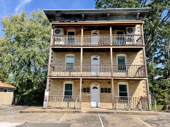 14 Dwight St #1B, Bristol, CT 06010