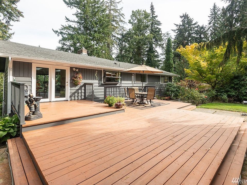 1st image of 5803 36th Ave E