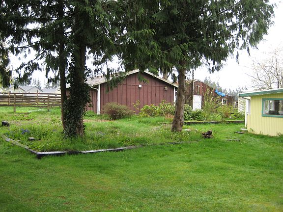 3rd image of 15705 66th Ave E