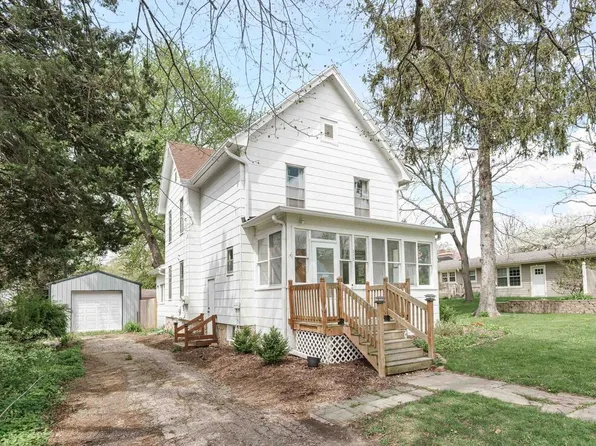 212 Madison Avenue, Deforest, WI 53532